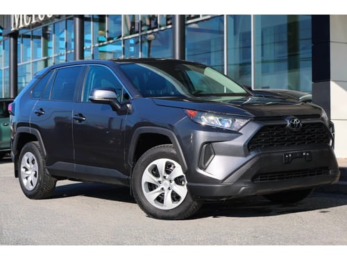 Toyota Rav4 LE 2024