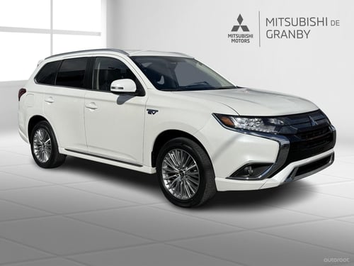 Mitsubishi Outlander PHEV SE 2022