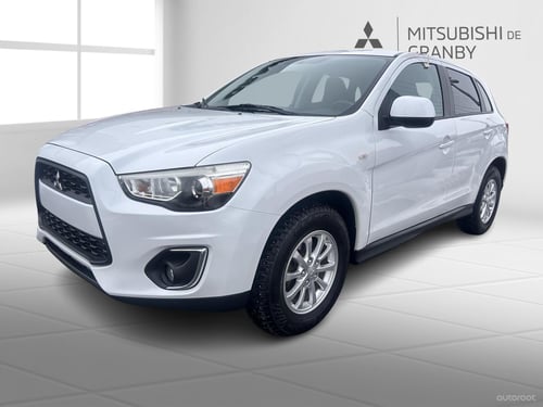 Mitsubishi RVR SE 2015