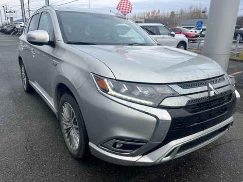 Mitsubishi Outlander PHEV SEL 2020