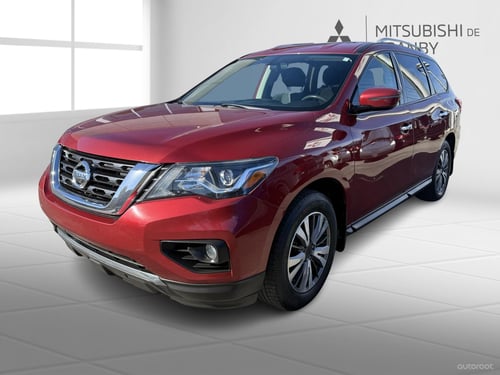 Nissan Pathfinder SV 2017