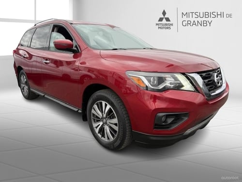 Nissan Pathfinder SV 2017