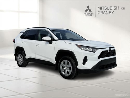 Toyota Rav4 LE 2021