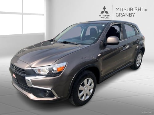 Mitsubishi RVR ES 2017