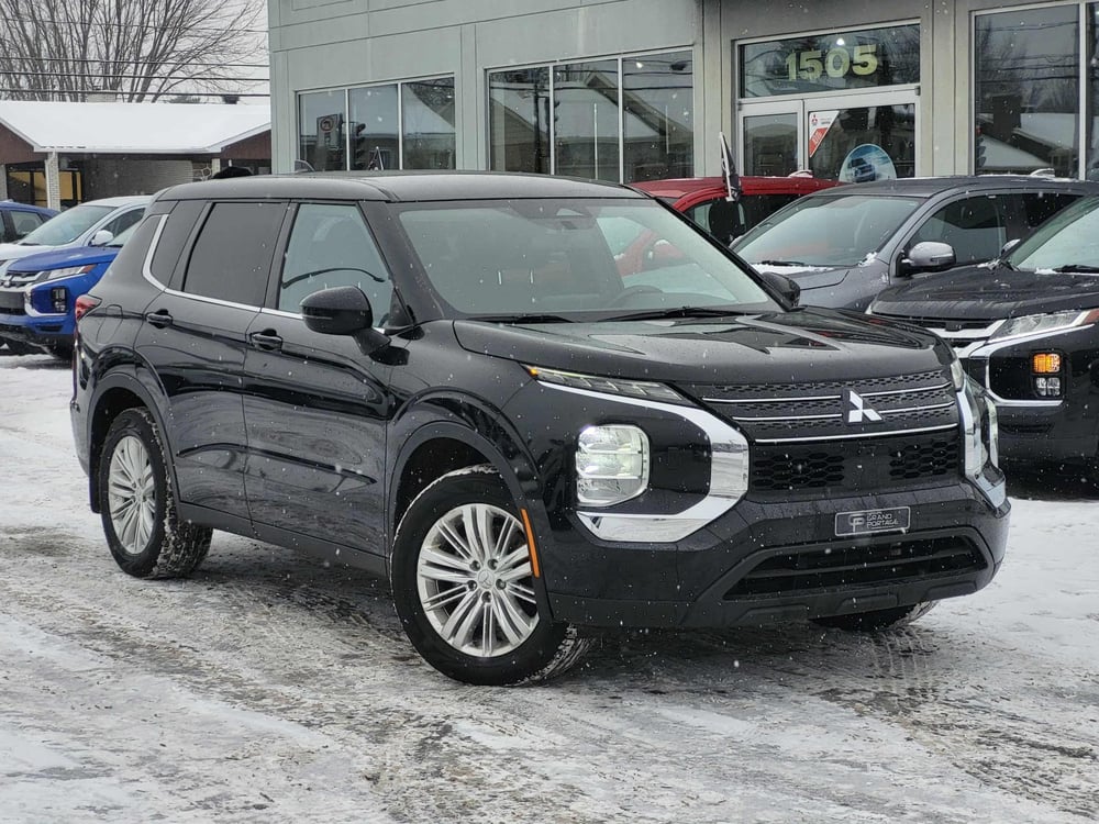 Mitsubishi Outlander 2022 usagé à vendre (MID0088)