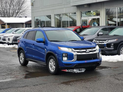 Mitsubishi RVR SE 2024