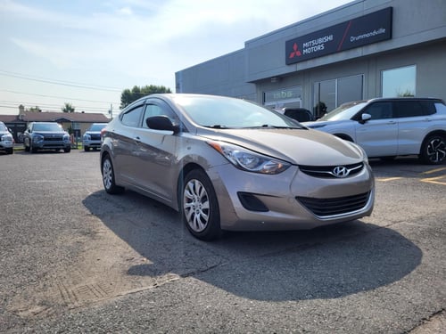 Hyundai Elantra GL 2013