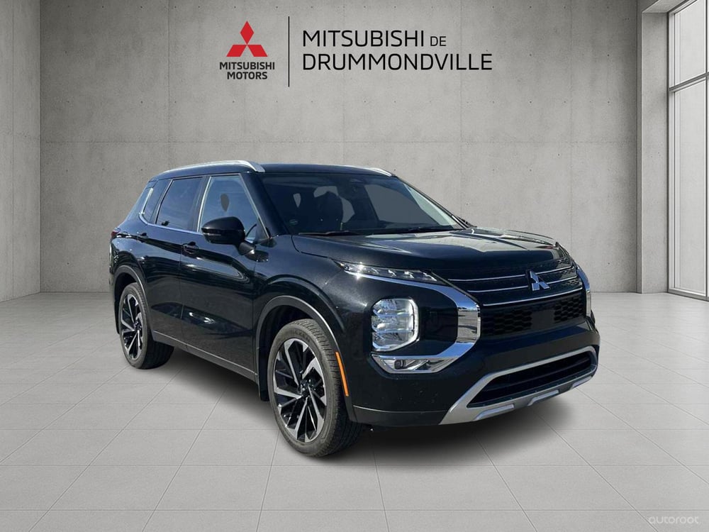 Mitsubishi Outlander 2023 used for sale (MIDSM202A)