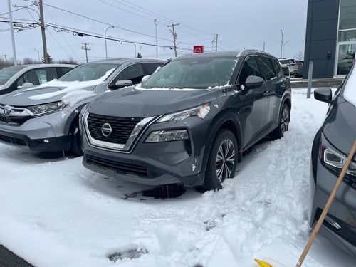 Nissan Rogue SV Premium 2021