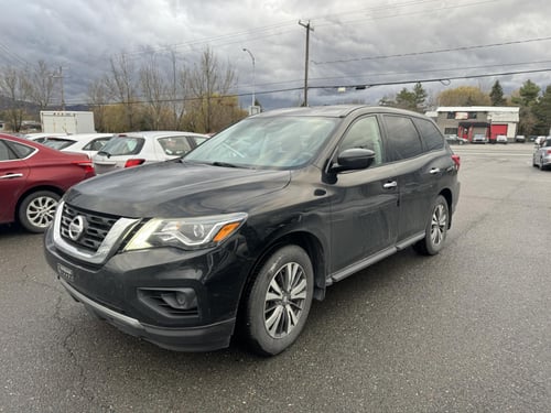 Nissan Pathfinder S 2017