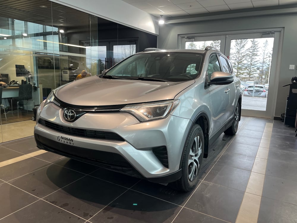 Toyota Rav4 2017 usagé à vendre (9892B)