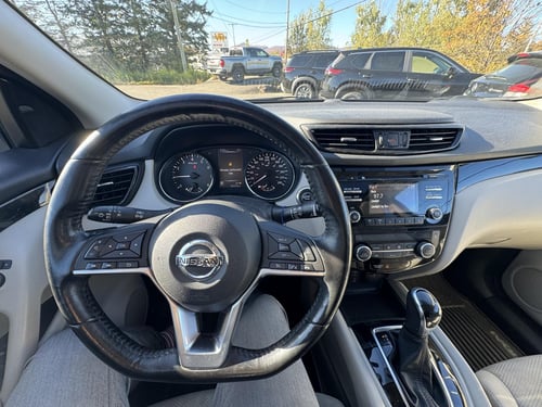 Nissan Qashqai SV 2018