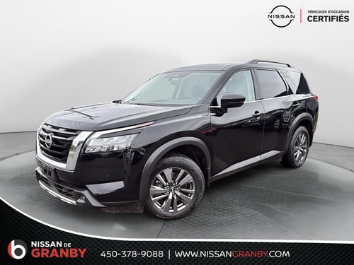 Nissan Pathfinder SV 2024