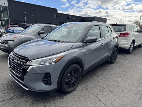 Nissan Kicks SV 2023