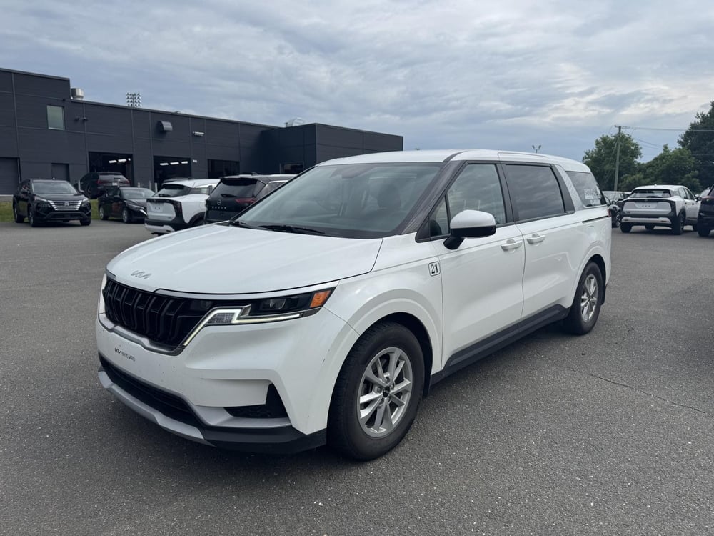 Kia Carnival 2024 usagé à vendre (NIG-00348)