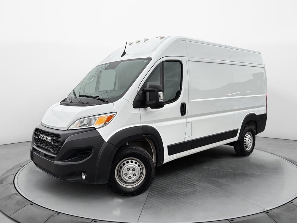 RAM 2500 ProMaster 2025 usagé à vendre (NIG-00388)