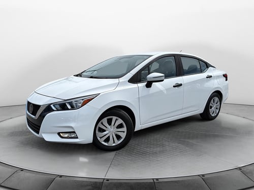 Nissan Versa S 2021
