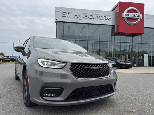 Chrysler Pacifica Hybrid Touring L 2022