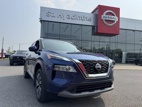 Nissan Rogue SV 2023