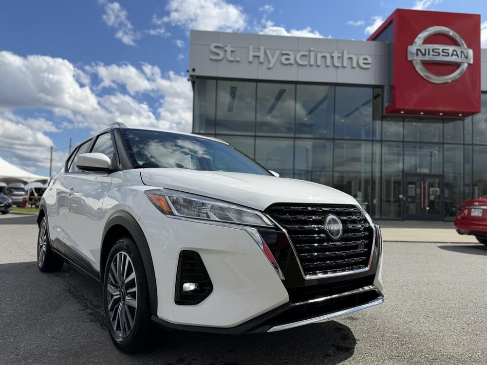 Nissan Kicks Play 2025 usagé à vendre (NIH00475)