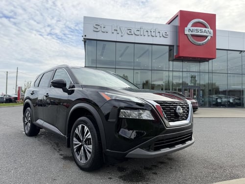 Nissan Rogue SV Moonroof 2023