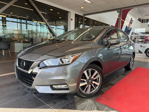 Nissan Versa SV 2021