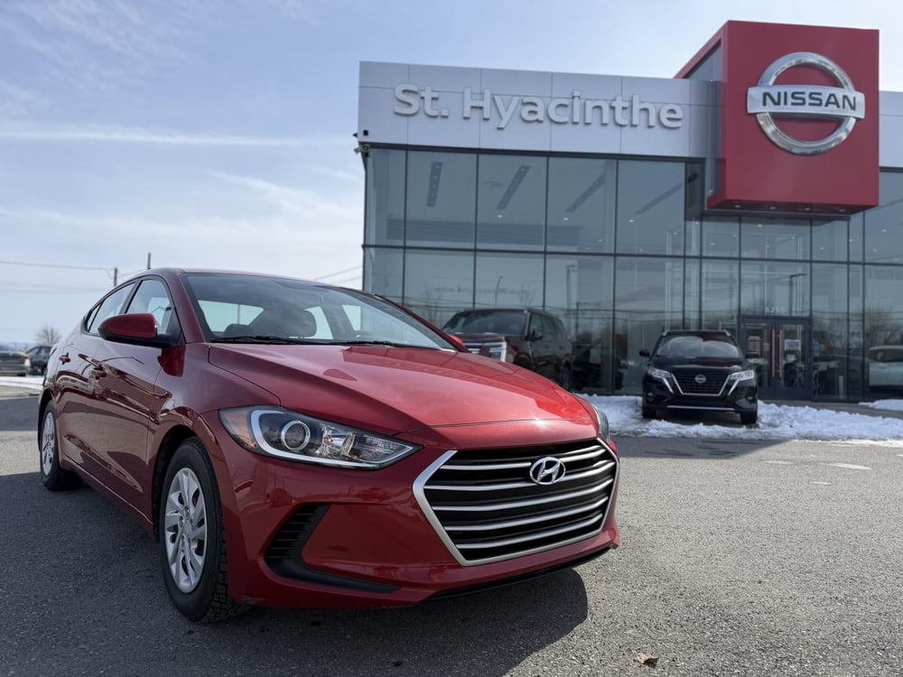 Hyundai Elantra 2017 used for sale (S0410B)