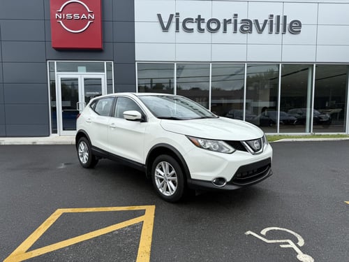 Nissan Qashqai SV 2018