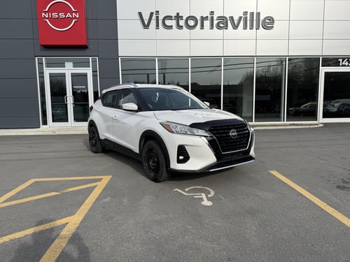 Nissan Kicks SV 2022
