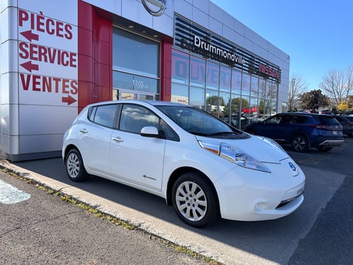 Nissan Leaf S 2015