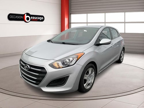 Hyundai Elantra GT GL 2016