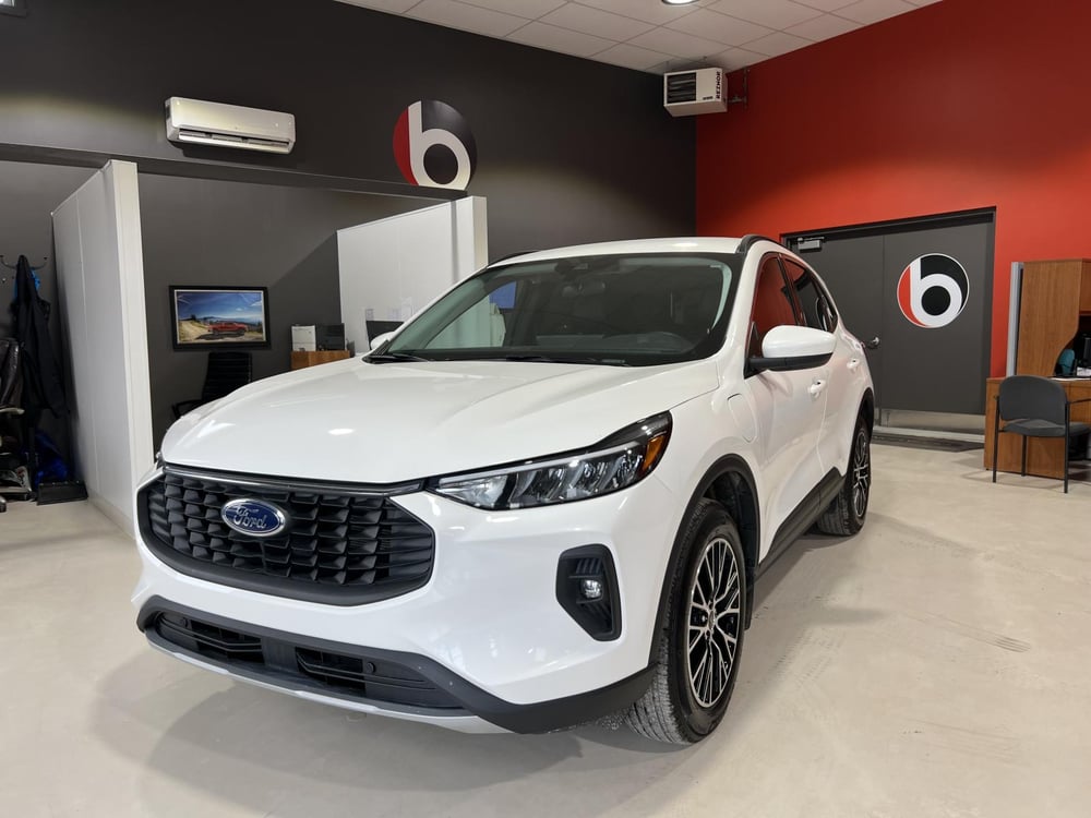 Ford Escape 2024 usagé à vendre (OCG01261)