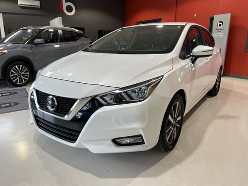 Nissan Versa SV 2021