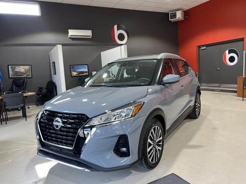 Nissan Kicks SV 2023