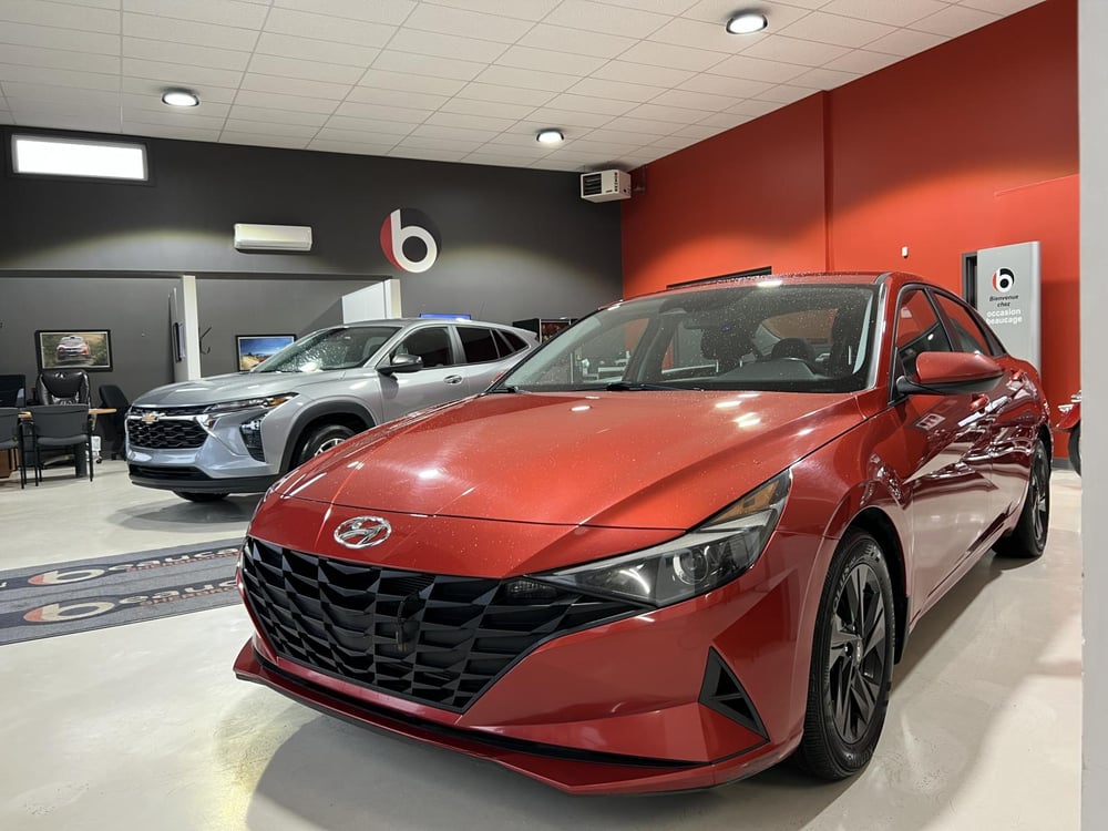 Hyundai Elantra 2021 usagé à vendre (OCG02076)
