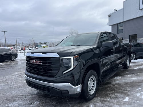GMC Sierra 1500 Base 2023