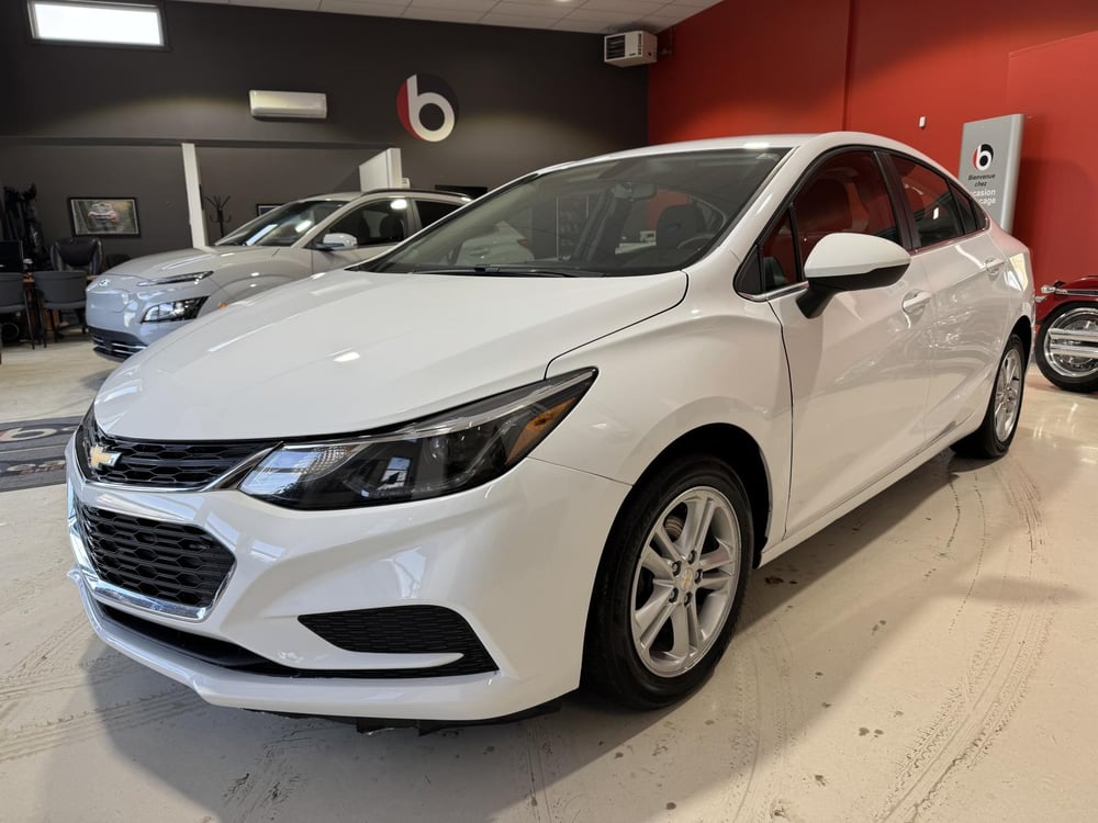 Chevrolet Cruze 2018 used for sale (OCG02361)