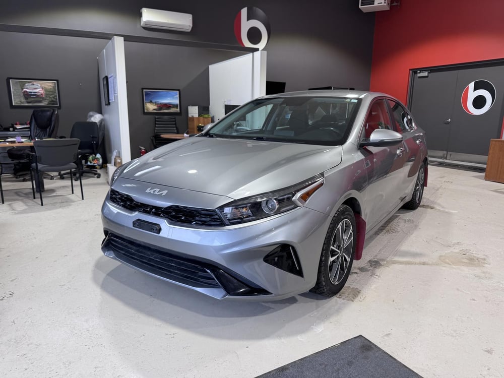 Kia Forte 2023 usagé à vendre (OCG02619)
