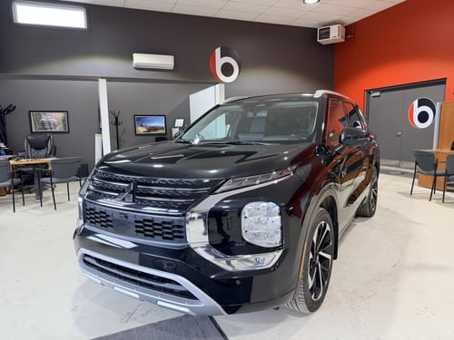 Mitsubishi Outlander GT 2023