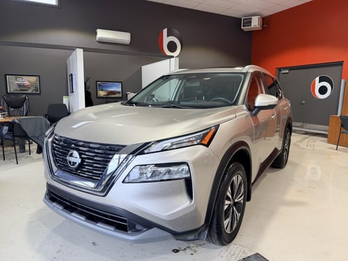 Nissan Rogue SV Moonroof 2023