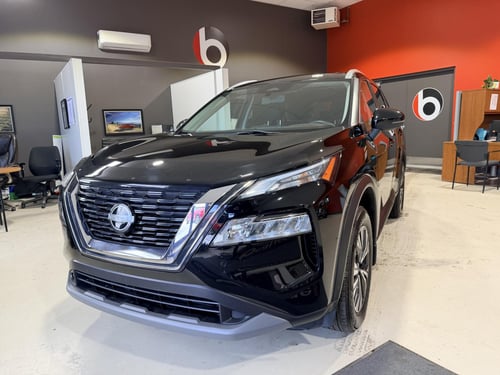 Nissan Rogue SV Moonroof 2023