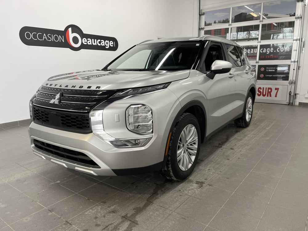 Mitsubishi Outlander 2022 usagé à vendre (OCS02151)