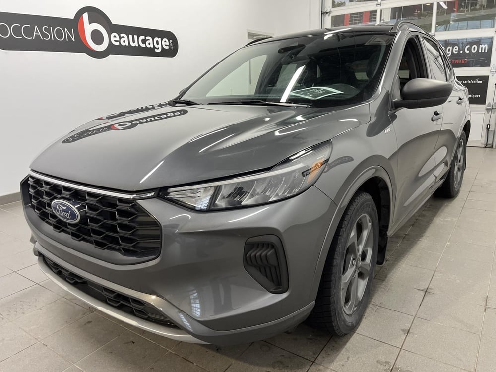 Ford Escape 2023 used for sale (OCS02846)