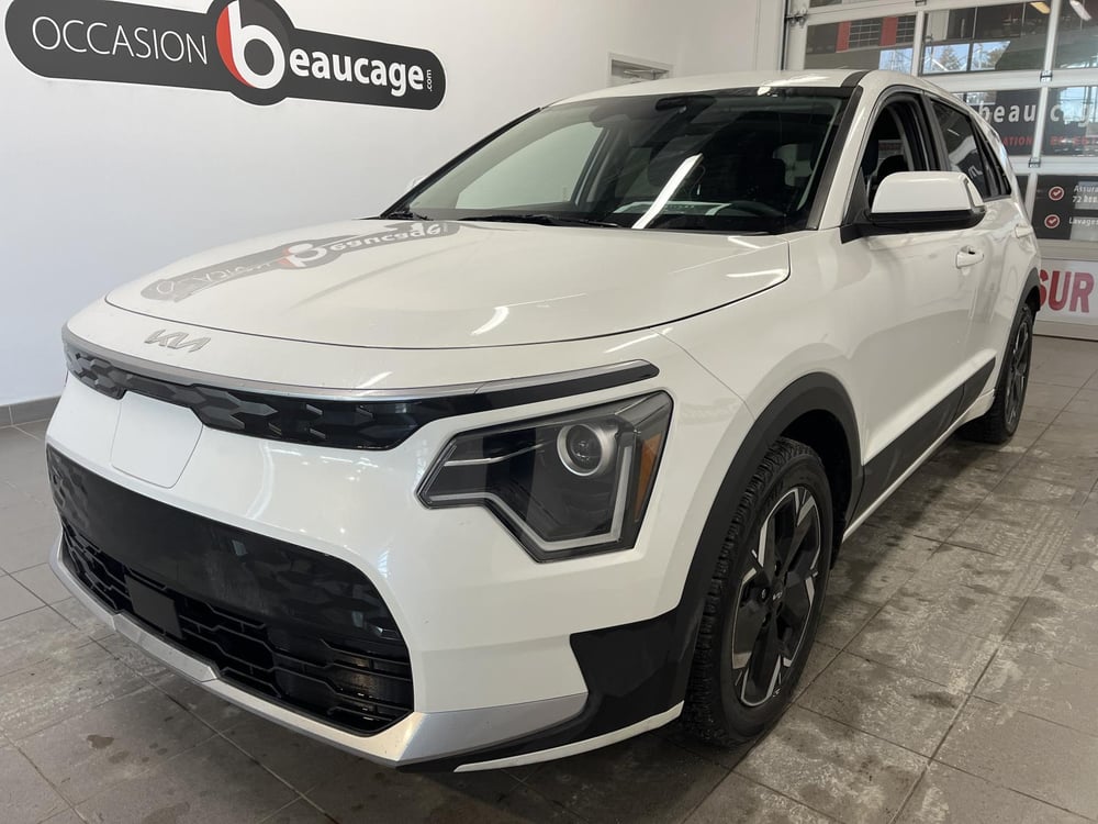 Kia Niro 2023 used for sale (OCS03059)