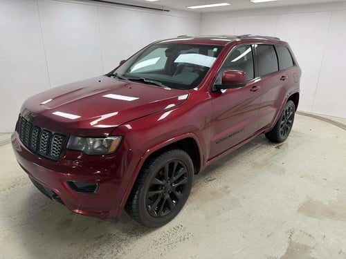 Jeep GRAND CHEROKEE LAREDO/ALT Altitude IV 2018