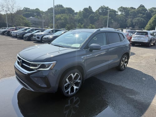 Volkswagen Taos Highline 2022