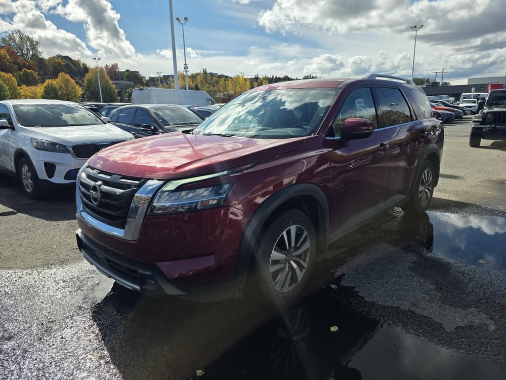 Nissan Pathfinder 2023 used for sale (1T086B)