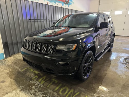 Jeep Grand Cherokee Laredo Altitude 2022