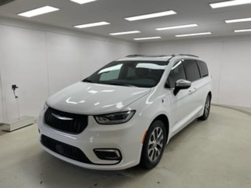 Chrysler Pacifica Hybrid Pinnacle 2023