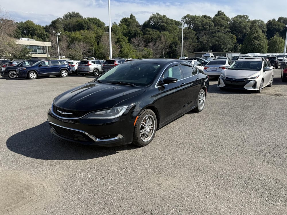 Chrysler 200 2015 used for sale (3593U)